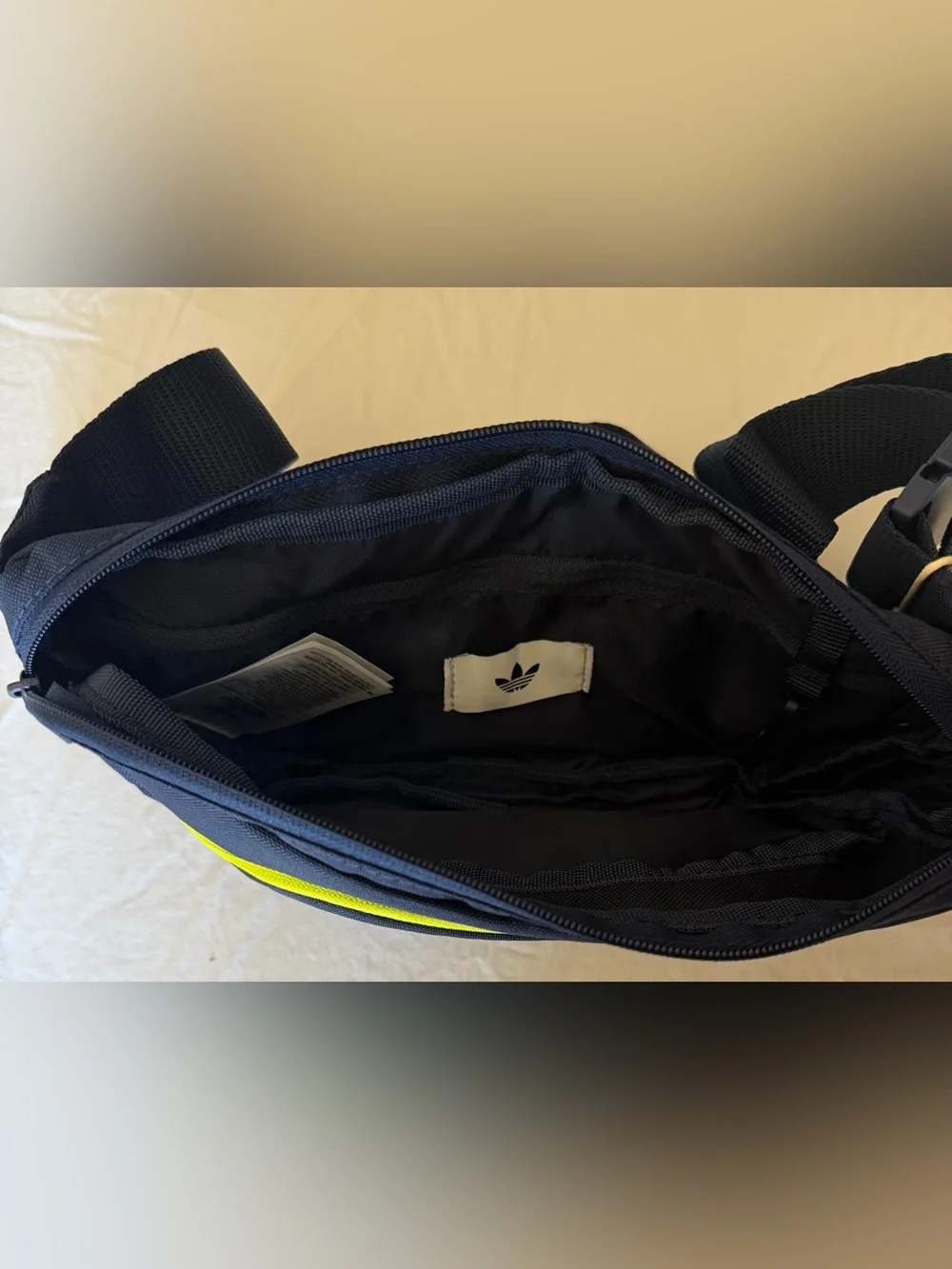 Adidas Columbia National Team World Cup 2026 Fanny Pack Waist Bag KD8511 Adult